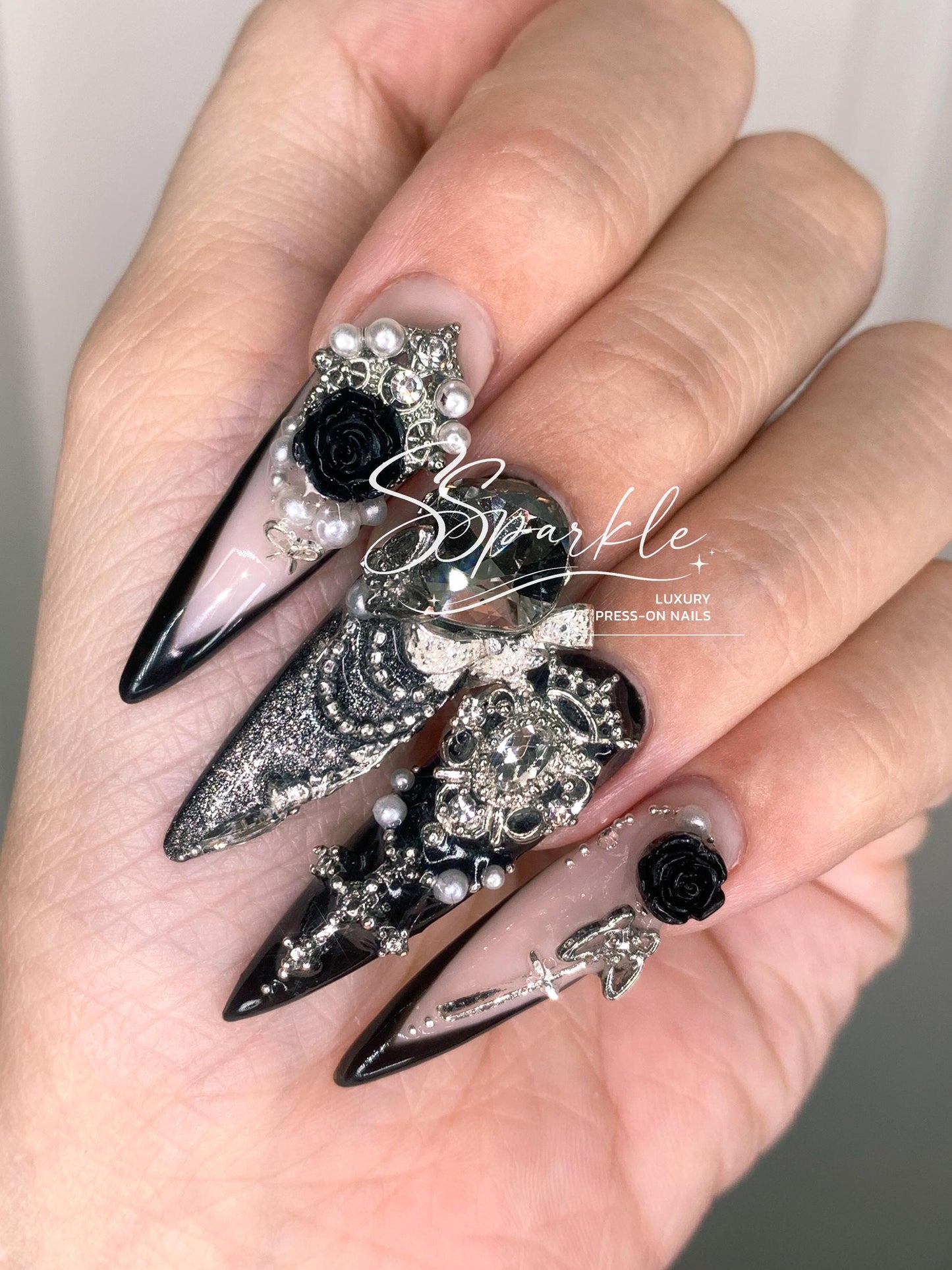 Obsidian Rose Press-on Nails