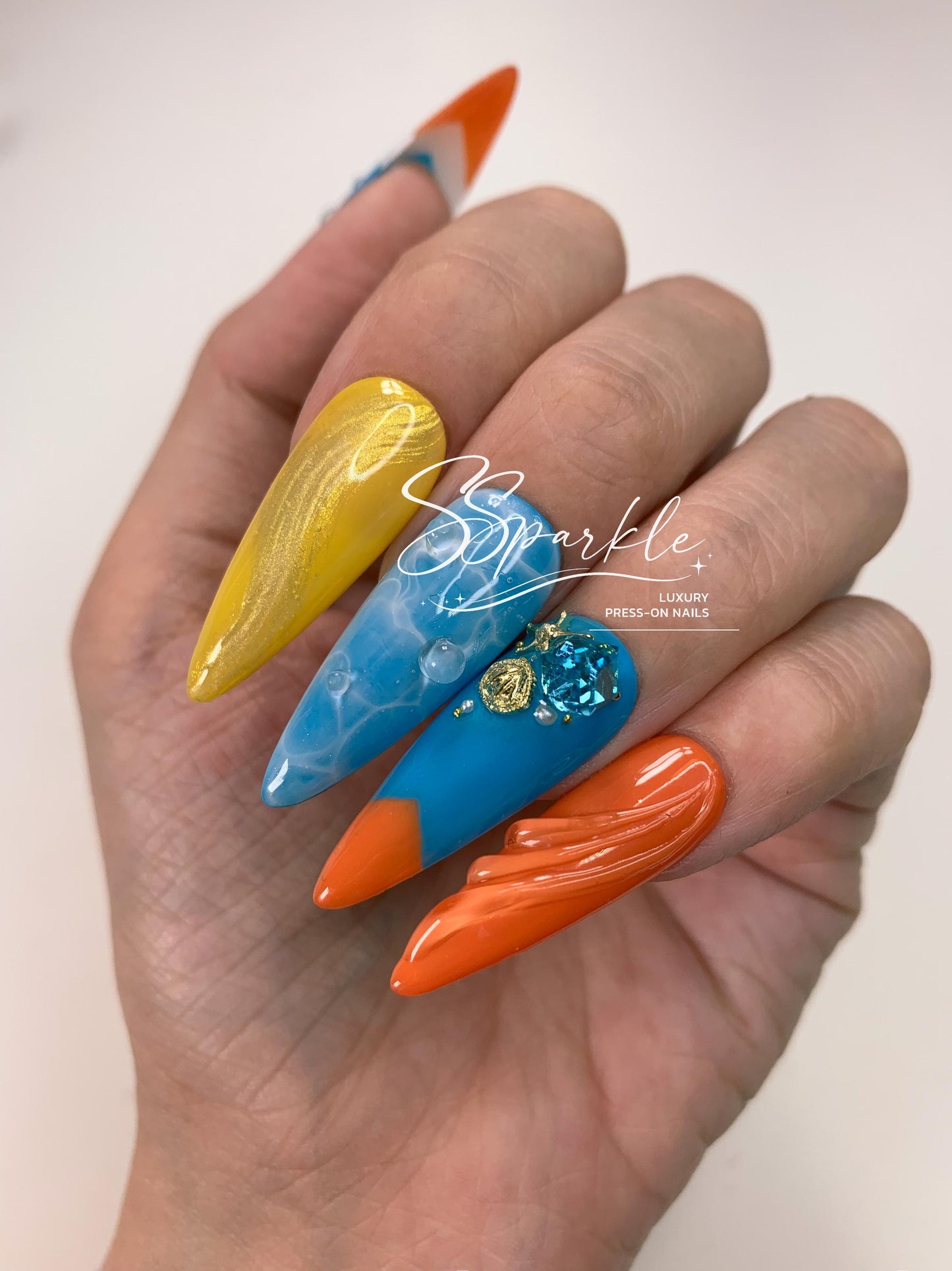 Splash Wavechaser | Mualani Genshin Impact Inspired Press-on Nail