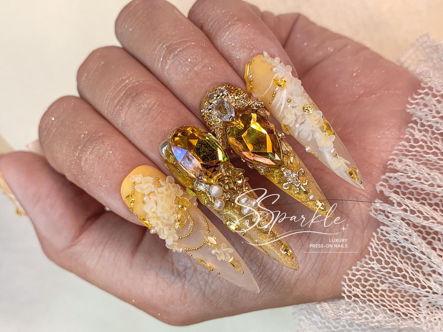 Time Woven Into Gold | Aglaea Honkai:Star Rail Inspired Nail Art