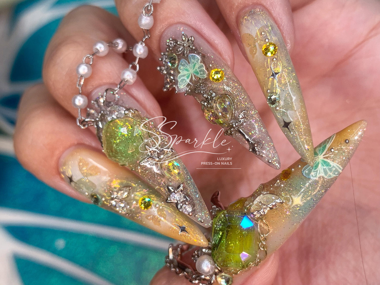 Firefly Flutter Press-on Nails