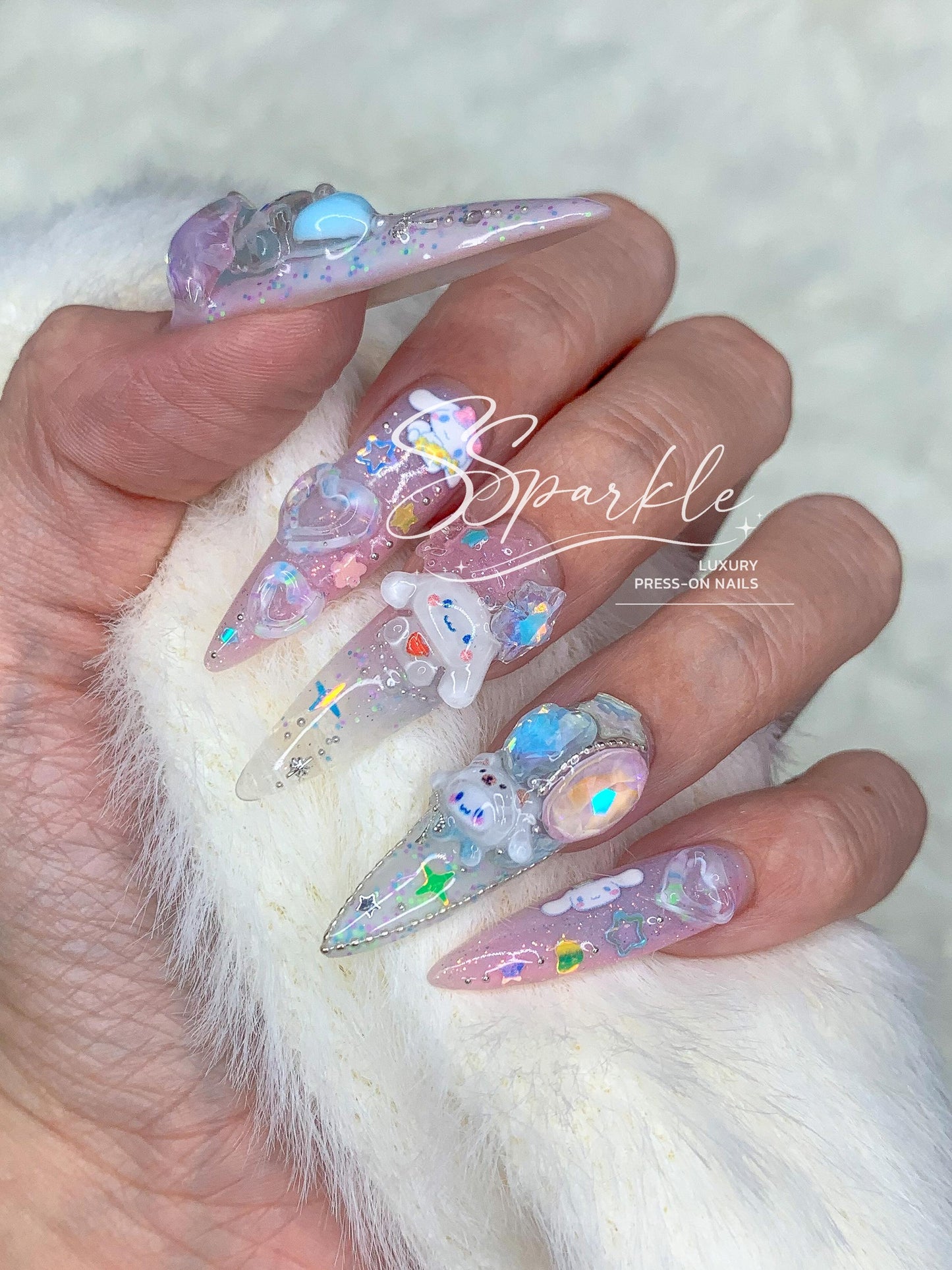 Cinnamon Sprinkle | Cinnamoroll Inspired Press-on Nail