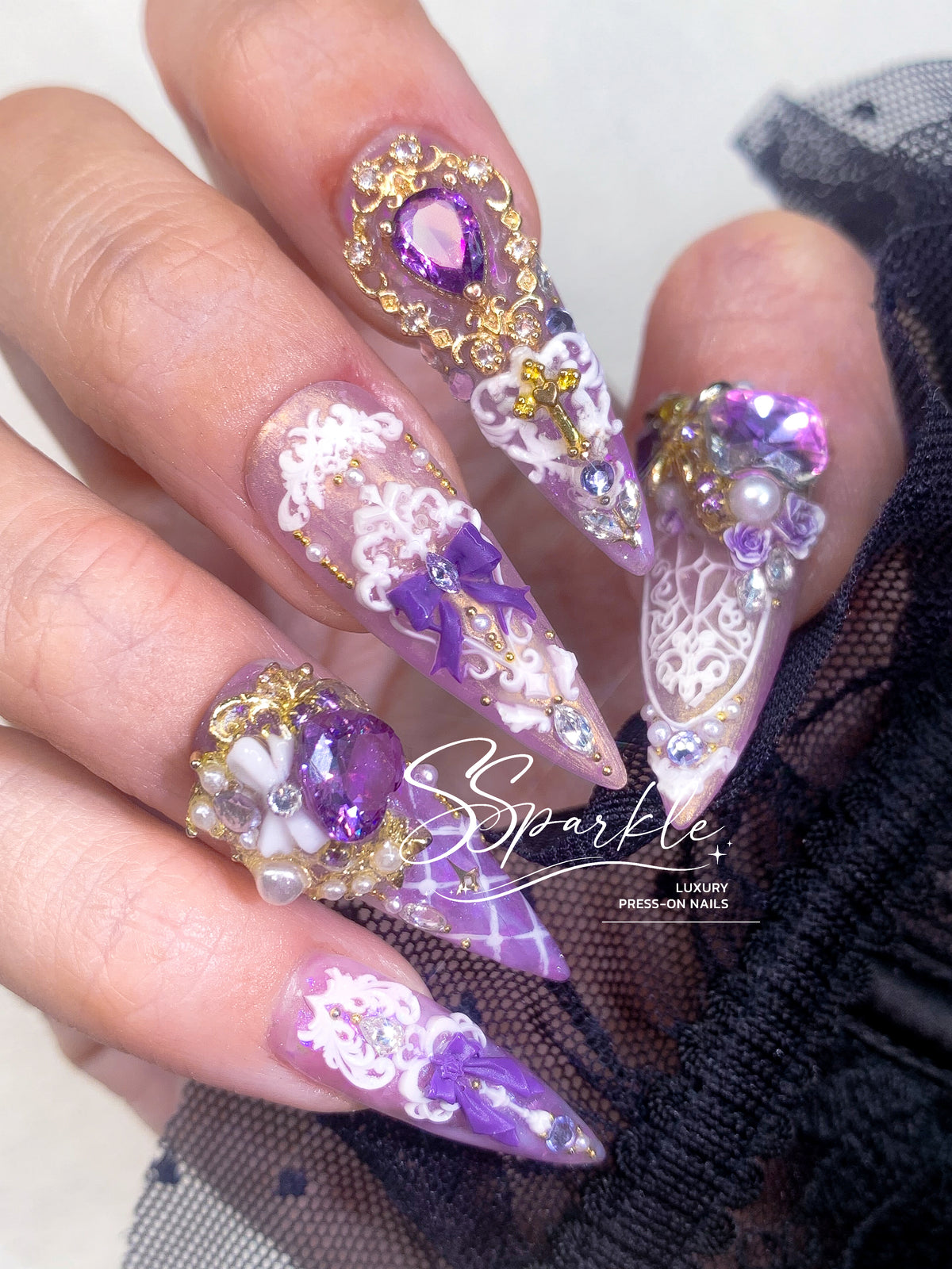 Baroque Serenade Press-on Nails
