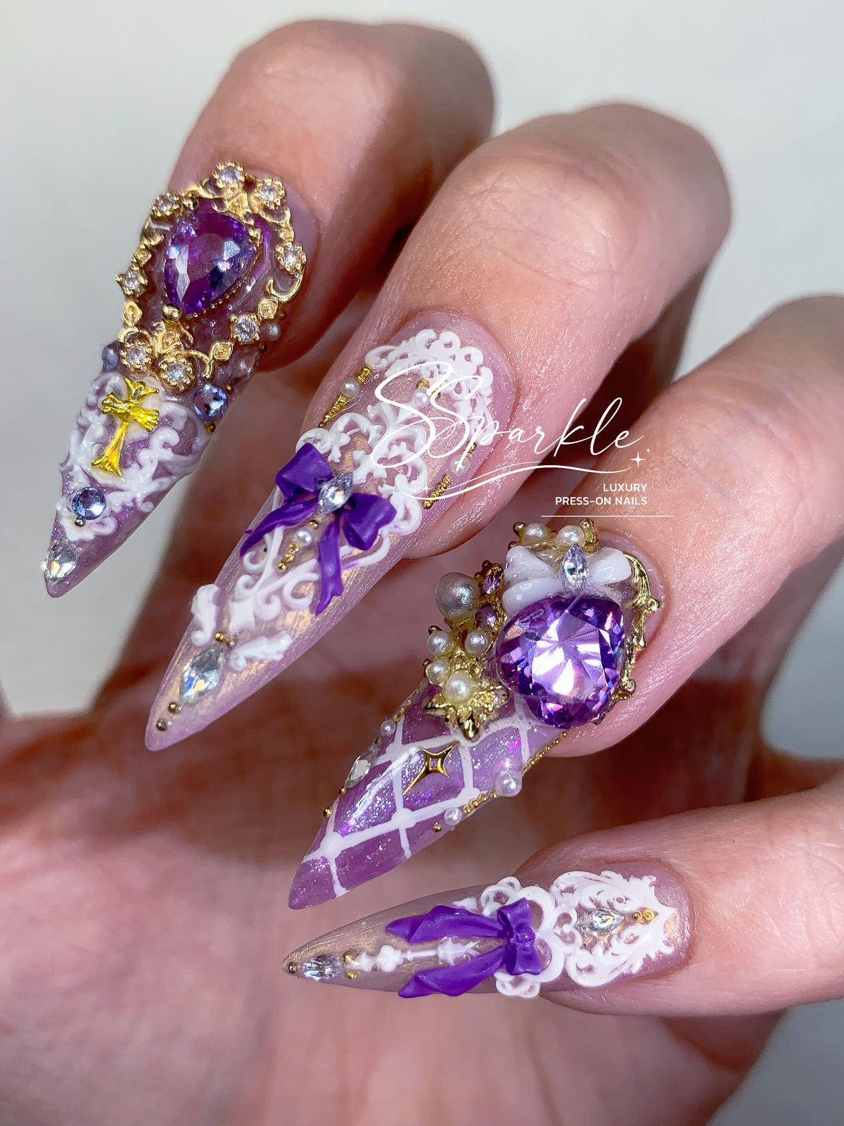 Baroque Serenade Press-on Nails