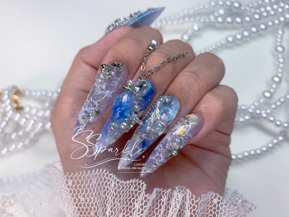 Royal Tides Press-on Nails