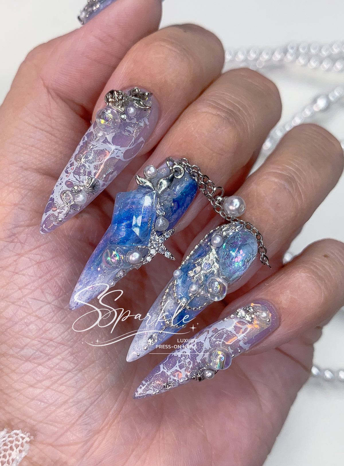 Royal Tides Press-on Nails