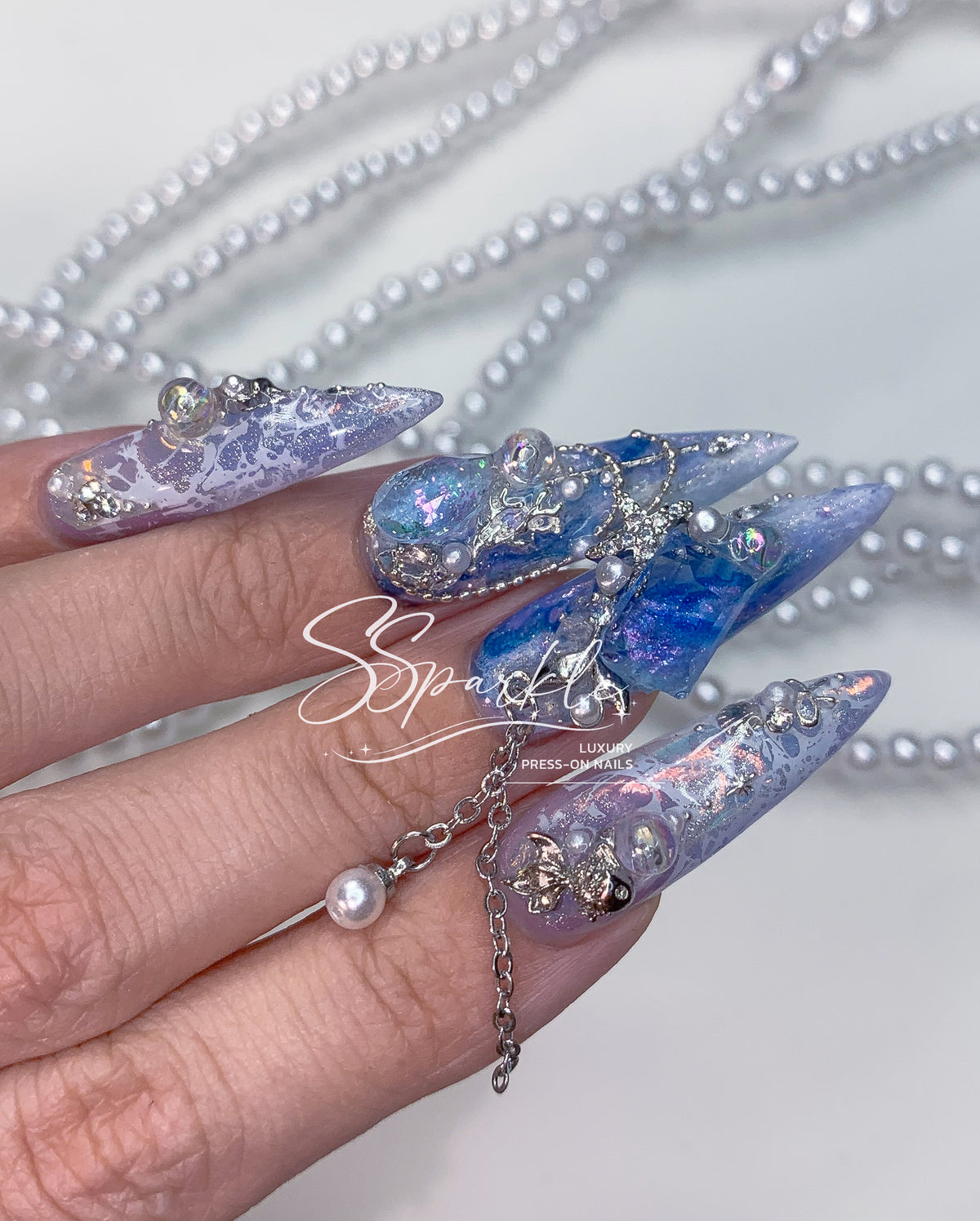 Royal Tides Press-on Nails