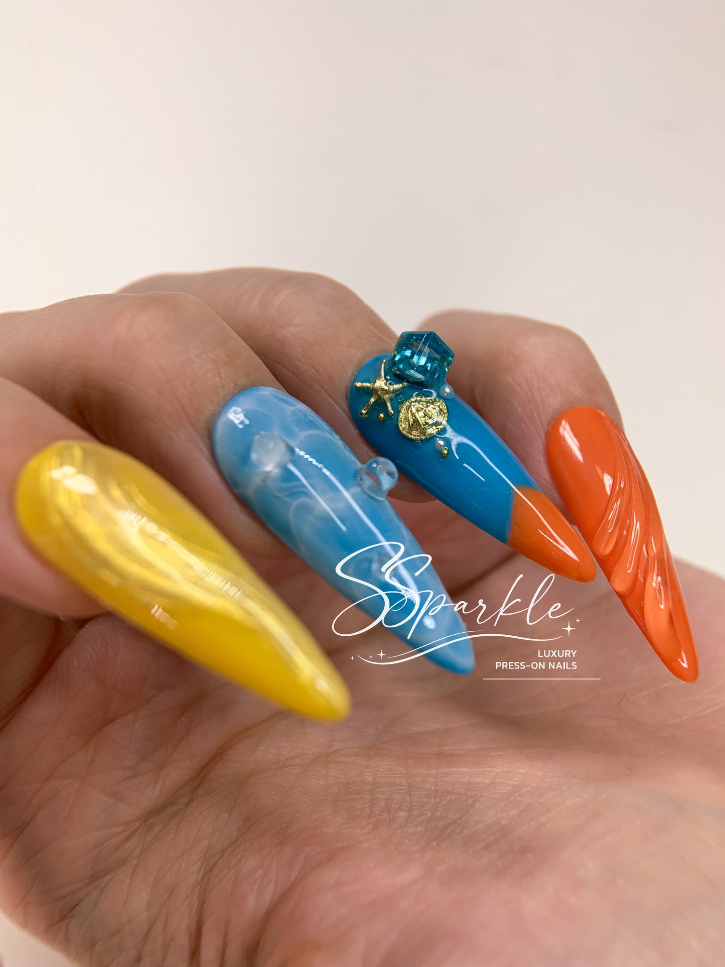 Splash Wavechaser | Mualani Genshin Impact Inspired Press-on Nail