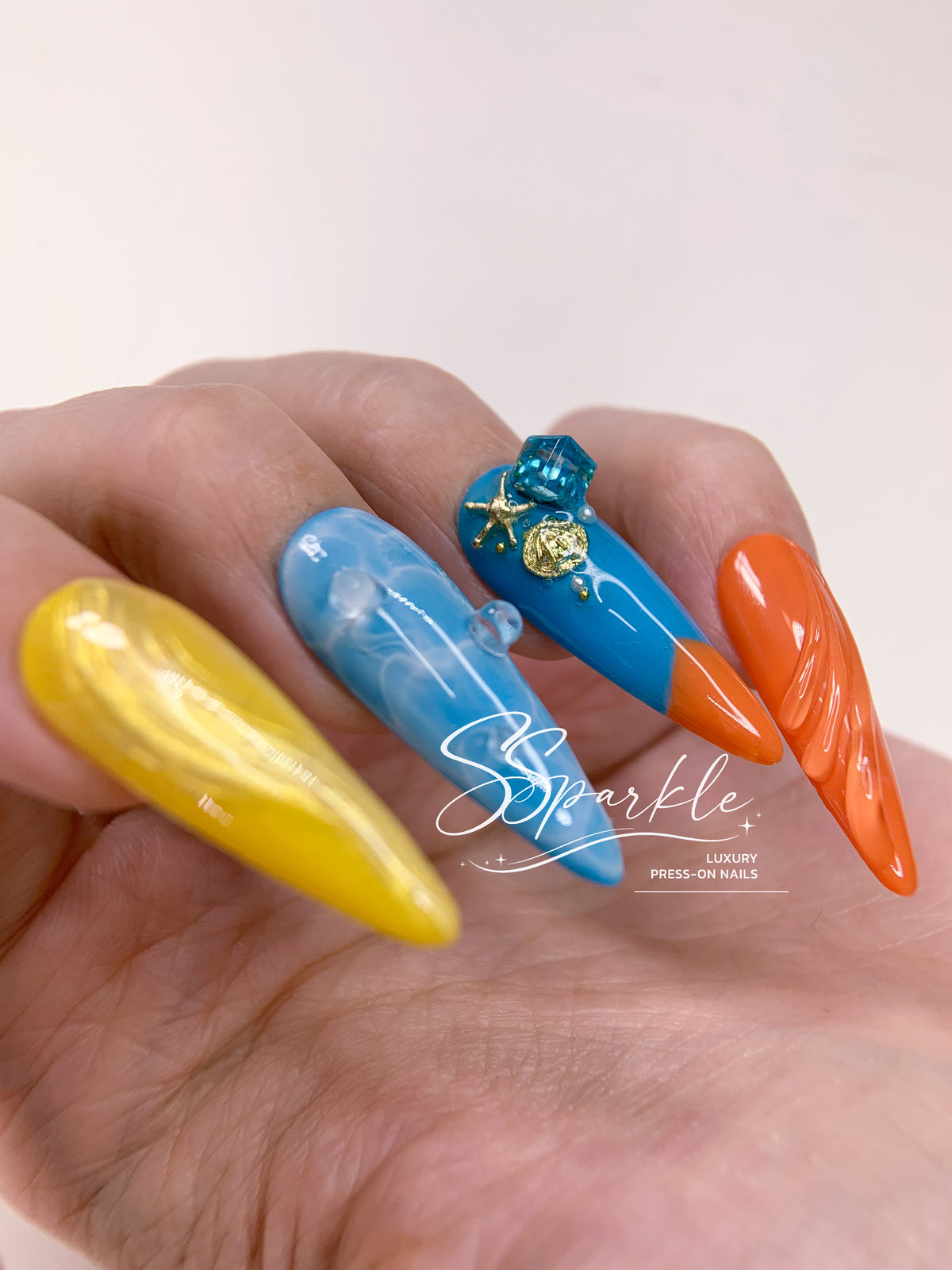 Splash Wavechaser | Mualani Genshin Impact Inspired Press-on Nail