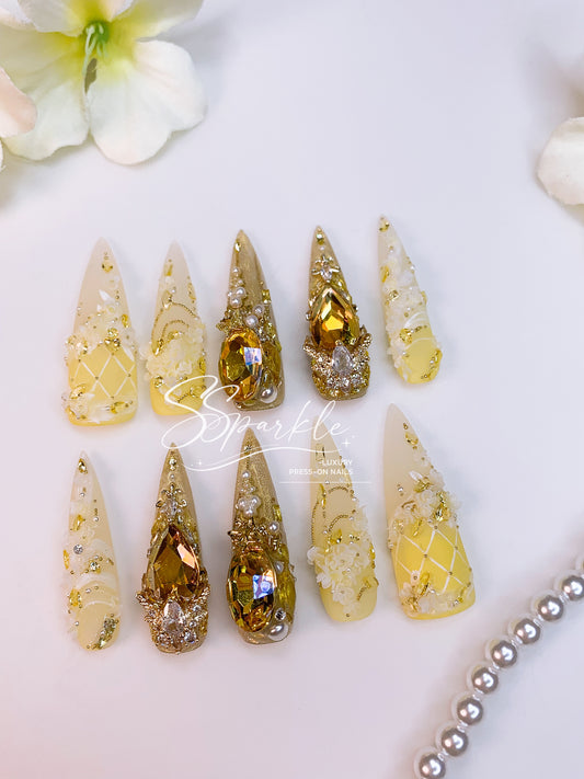 Time Woven Into Gold | Aglaea Honkai:Star Rail Inspired Nail Art