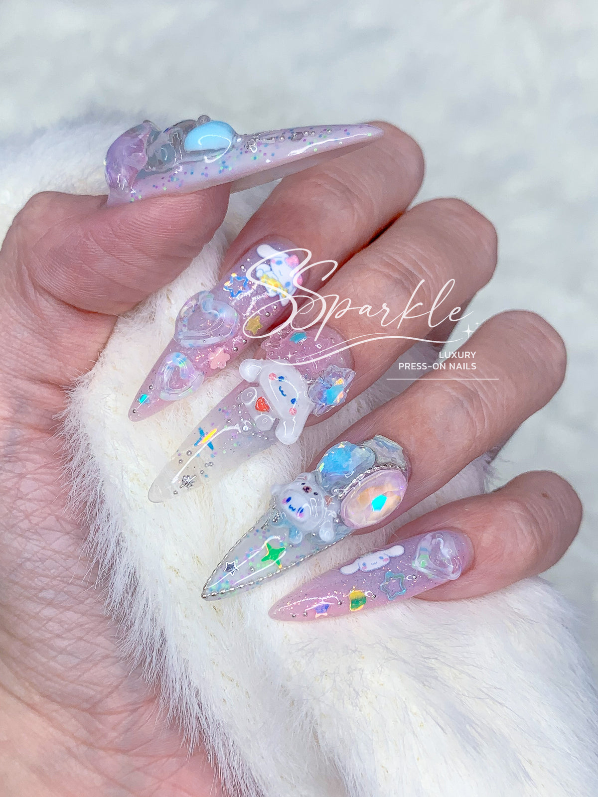 Cinnamon Sprinkle | Cinnamoroll Inspired Press-on Nail