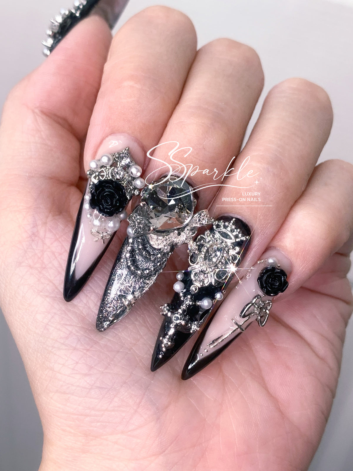 Obsidian Rose Press-on Nails