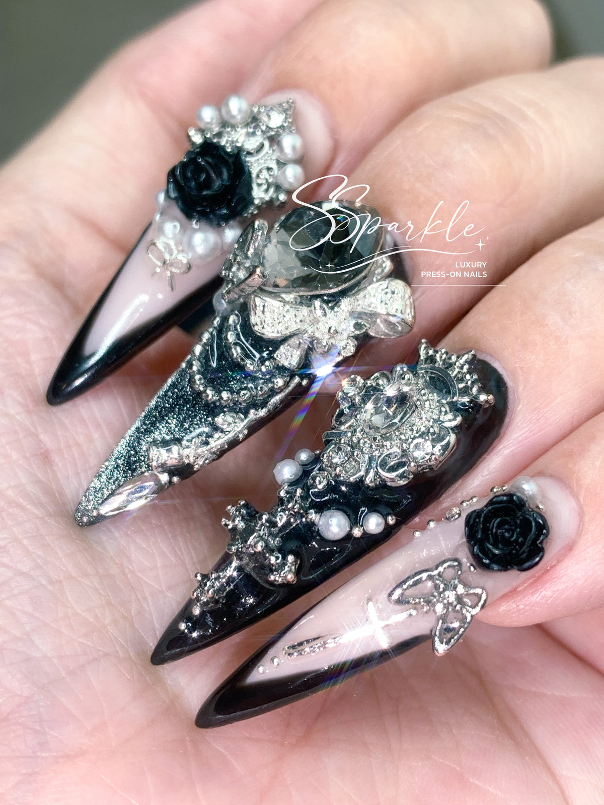 Obsidian Rose Press-on Nails