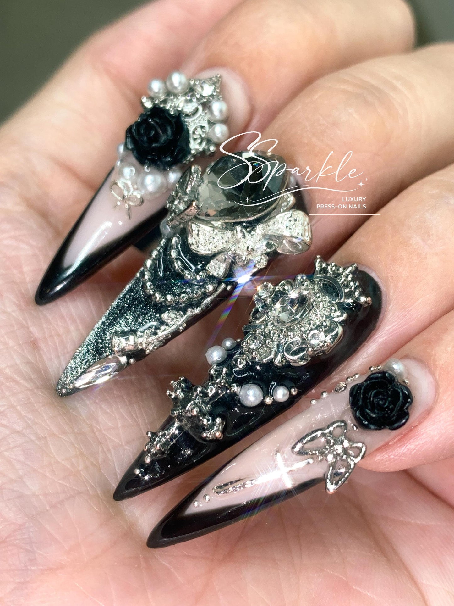 Obsidian Rose Press-on Nails