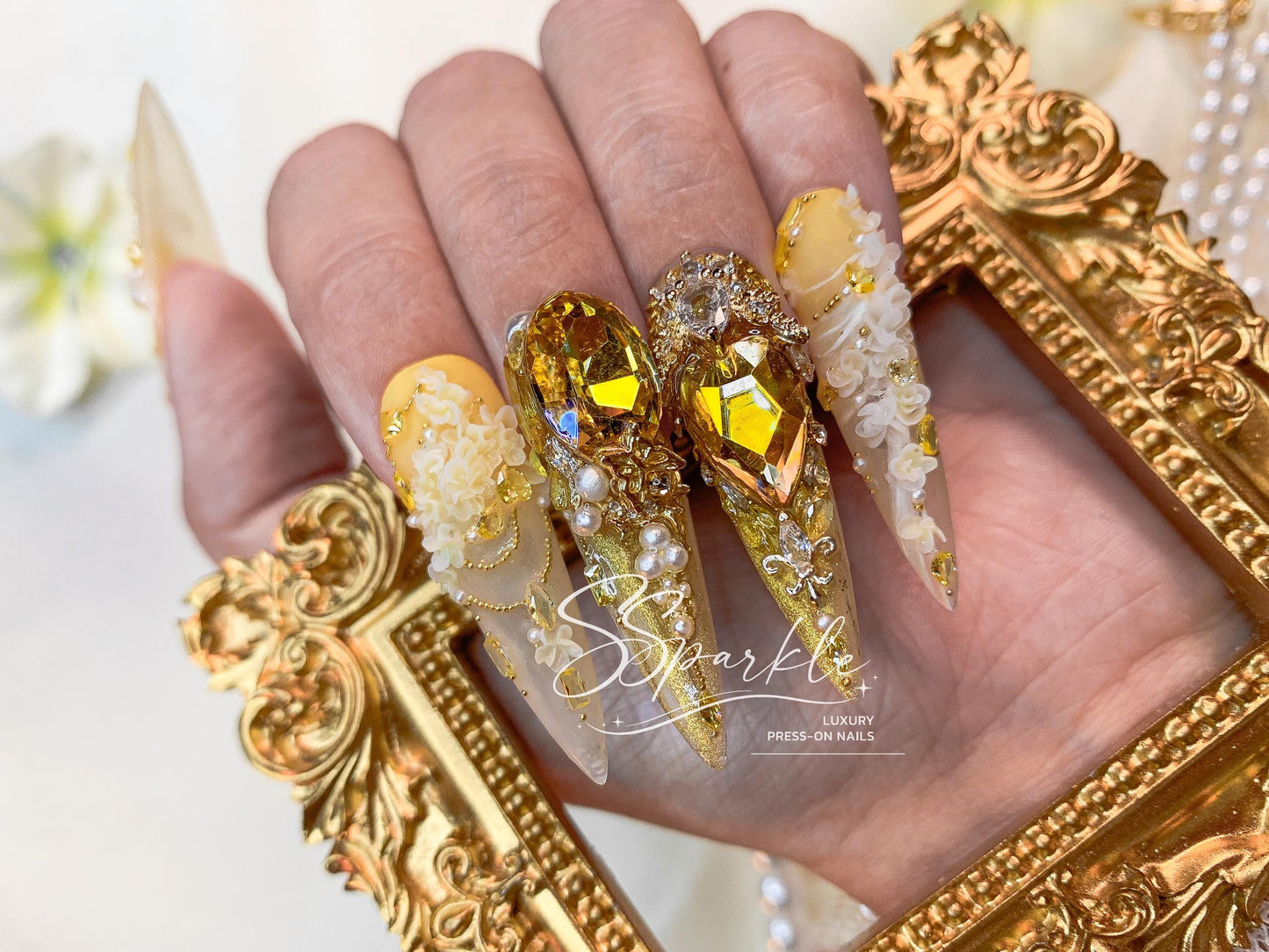 Time Woven Into Gold | Aglaea Honkai:Star Rail Inspired Nail Art