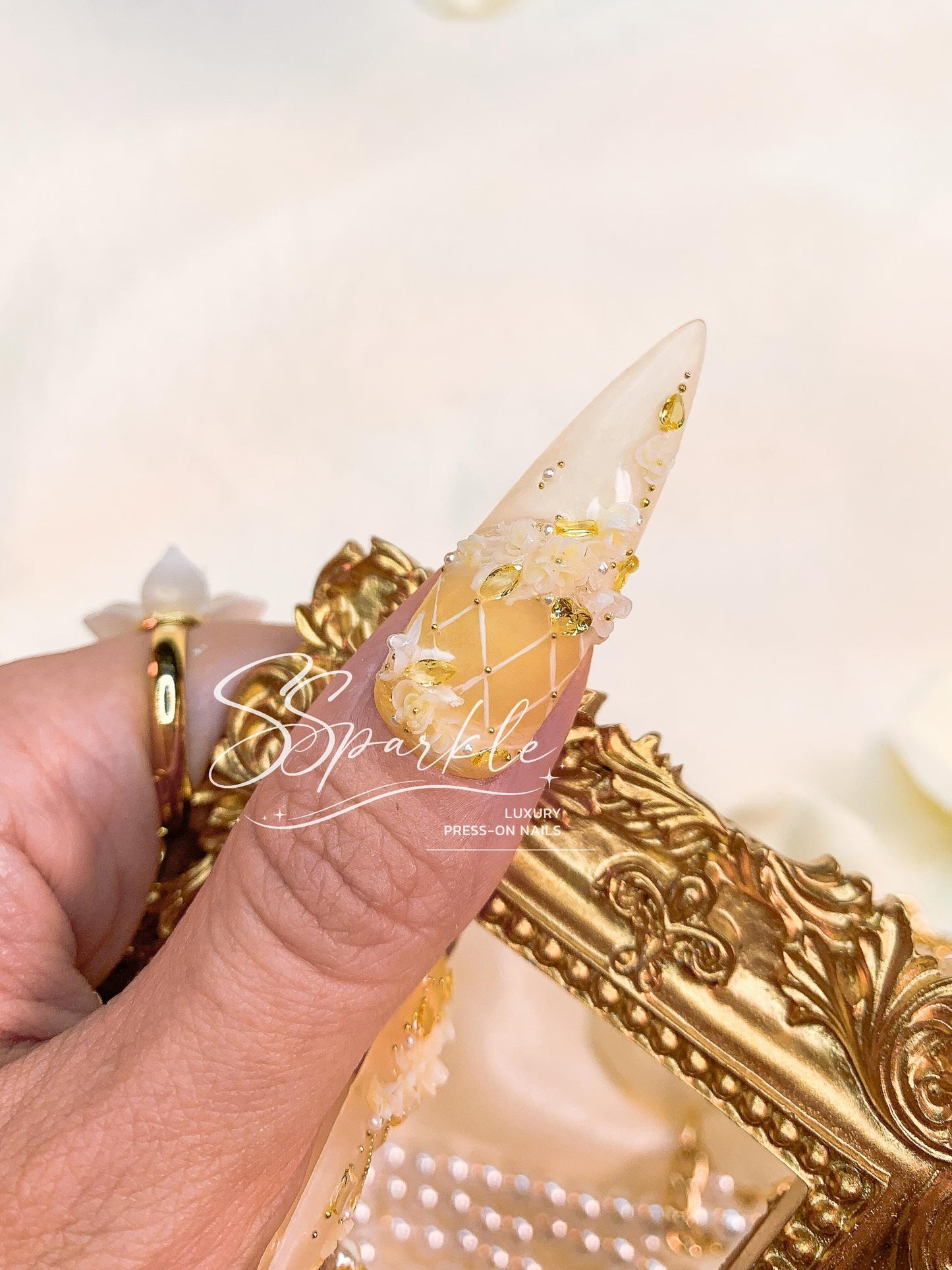 Time Woven Into Gold | Aglaea Honkai:Star Rail Inspired Nail Art