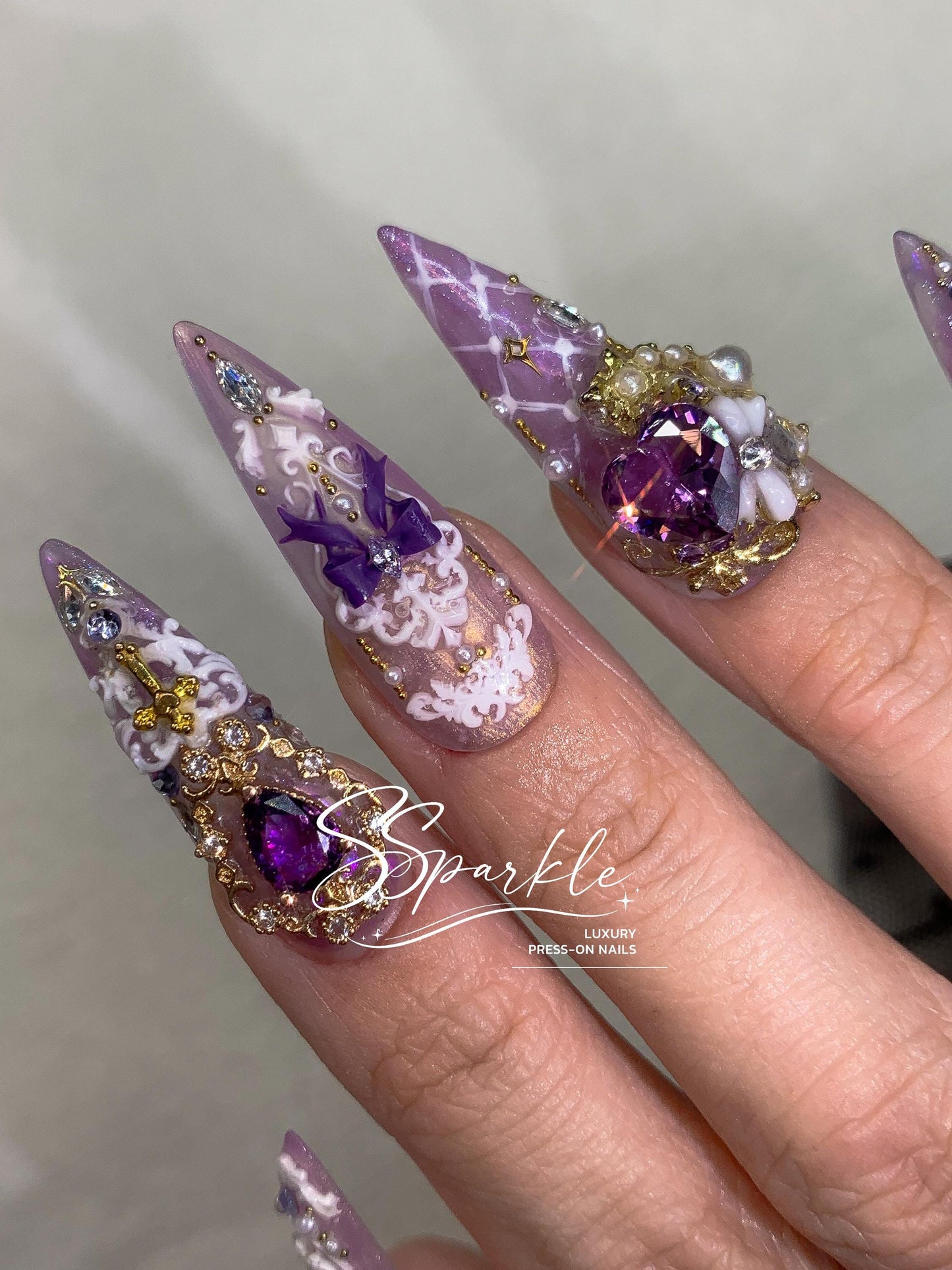 Baroque Serenade Press-on Nails