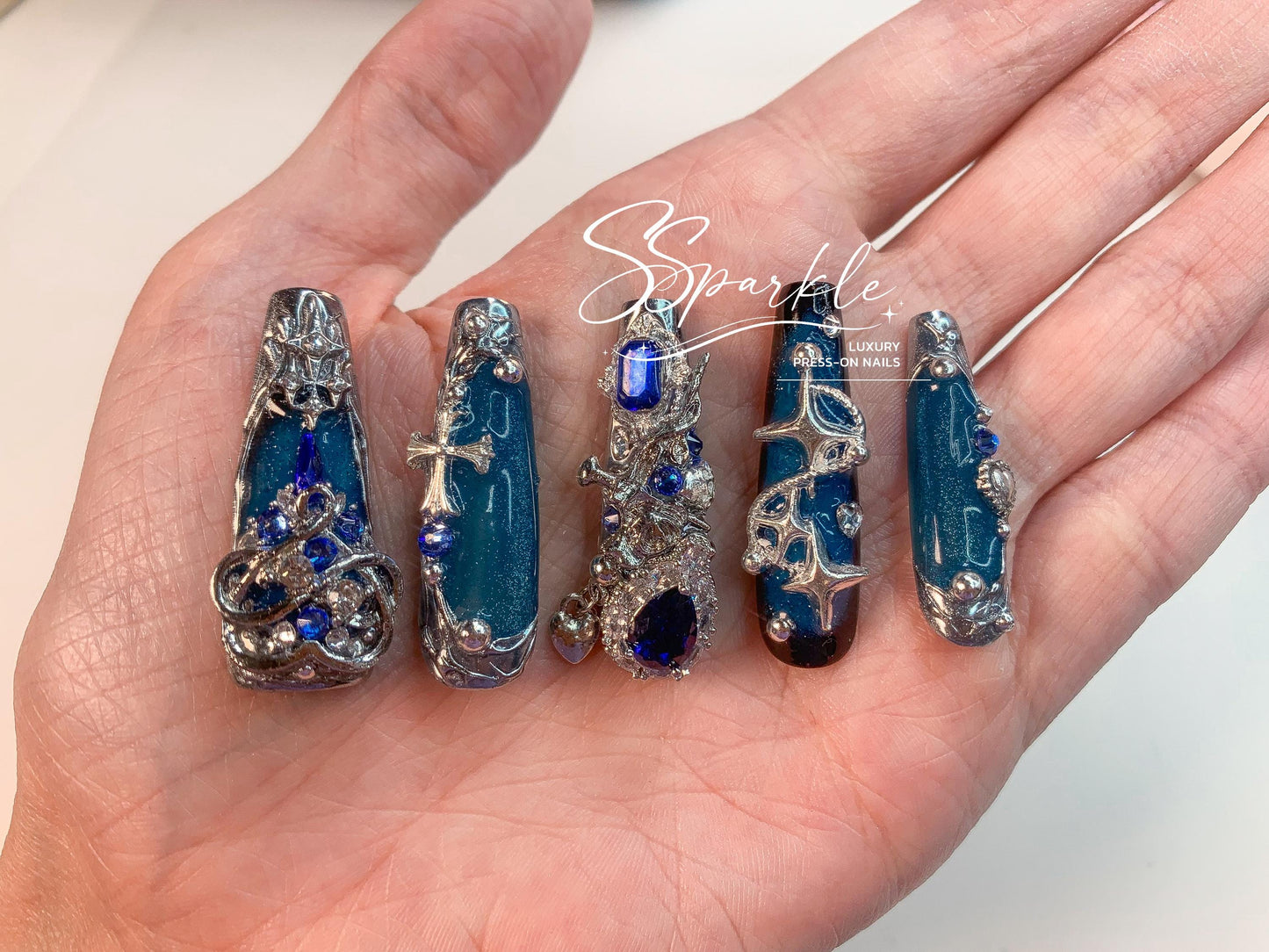 Azure Abyss Press-on Nails